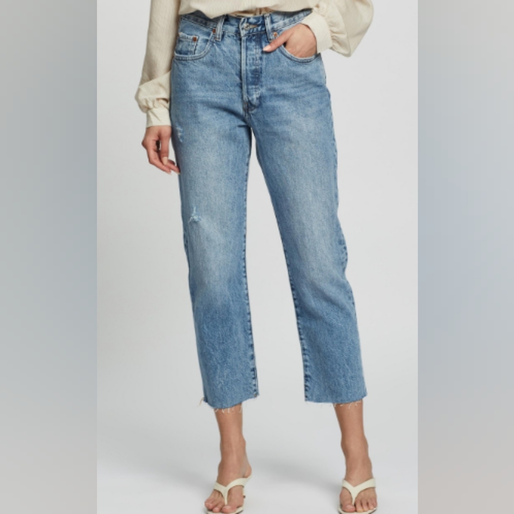 M.N.G Havana Cropped Raw Hem Finish Denim Jean NWT Misses Size 14
